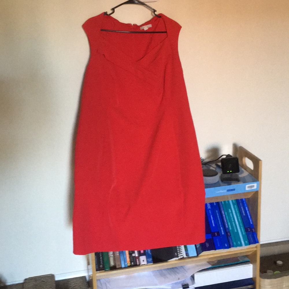 Bright Red Sleeveless V-neck Dress